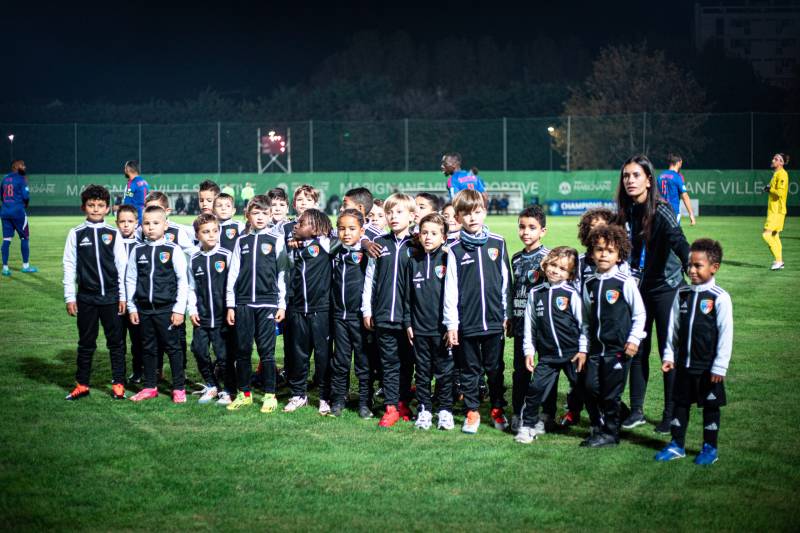 Bienvenue au Marignane-Gignac Football Club : Un club passionné au cœur des Bouches-du-Rhône