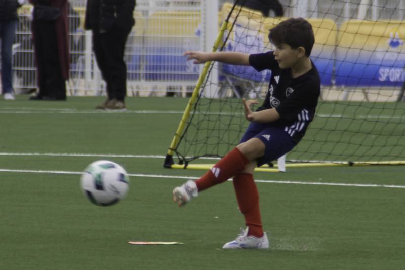 SAMEDI APRÈS MIDI, LE PÈRE NOEL EST PASSÉE AU MGFC !