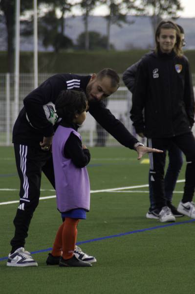 SAMEDI APRÈS MIDI, LE PÈRE NOEL EST PASSÉE AU MGFC !
