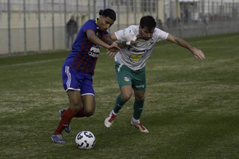 R1-J13 : MGCB VS MANDELIEU