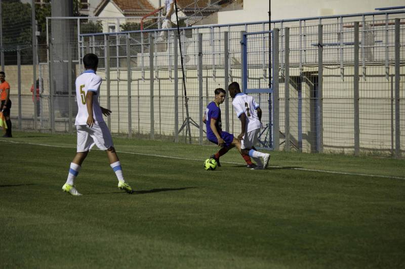 U15 R : COMBATIVITÉ ET ESPOIR MALGRÉ LA DÉFAITE CONTRE L’OM