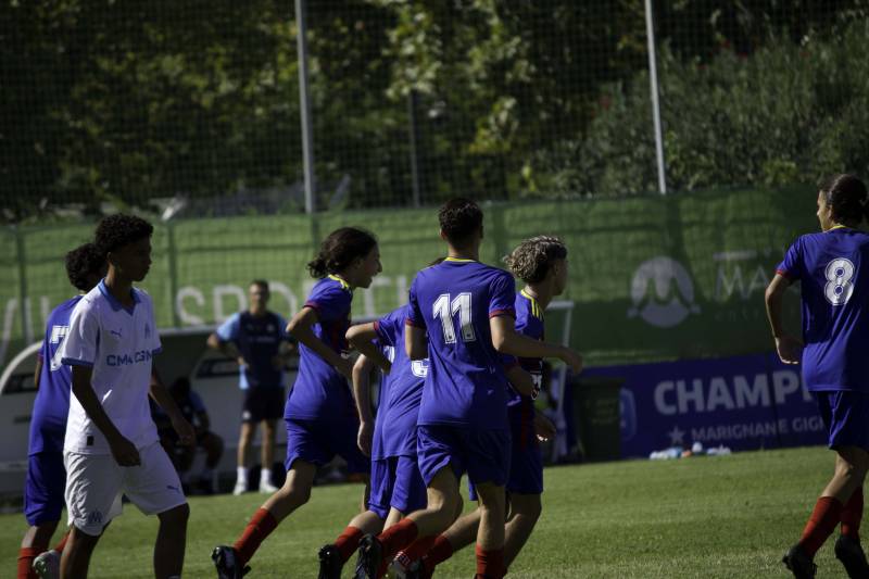 U15 R : COMBATIVITÉ ET ESPOIR MALGRÉ LA DÉFAITE CONTRE L’OM