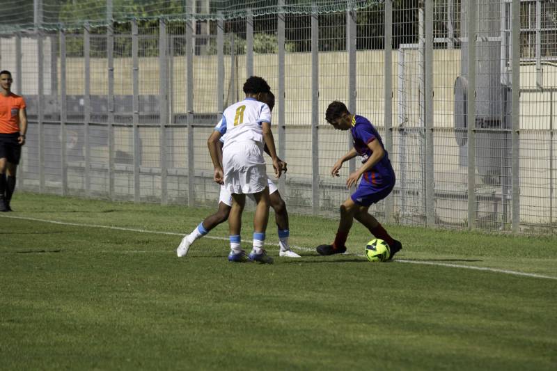 U15 R : COMBATIVITÉ ET ESPOIR MALGRÉ LA DÉFAITE CONTRE L’OM