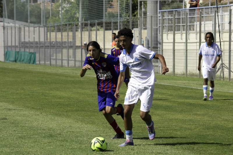 U15 R : COMBATIVITÉ ET ESPOIR MALGRÉ LA DÉFAITE CONTRE L’OM