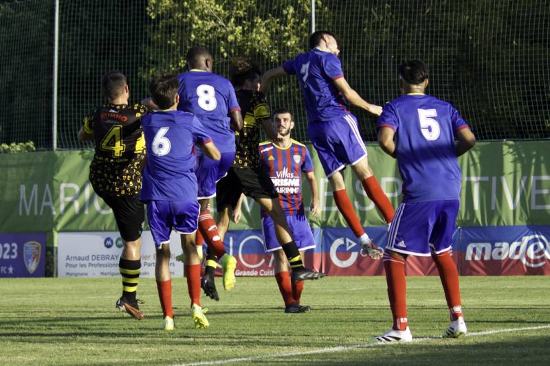 R1-J3 : BELLE VICTOIRE DES PHOENIX À DOMICILE !