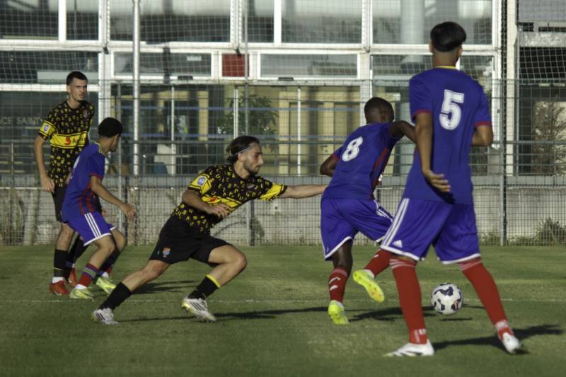 R1-J3 : BELLE VICTOIRE DES PHOENIX À DOMICILE !