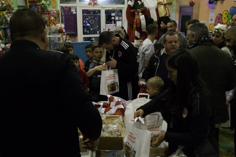 UN NOEL EXCEPTIONNEL POUR NOS TOUTS-PETITS DU MGFC !