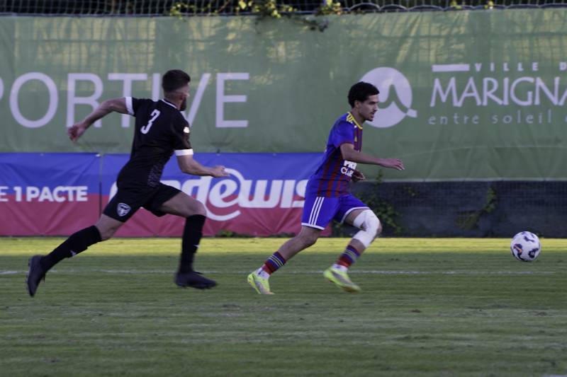 R1-J9 : RÉCEPTION DE SIX FOURS LE BRUSC