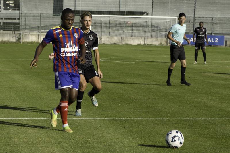 R1-J9 : RÉCEPTION DE SIX FOURS LE BRUSC