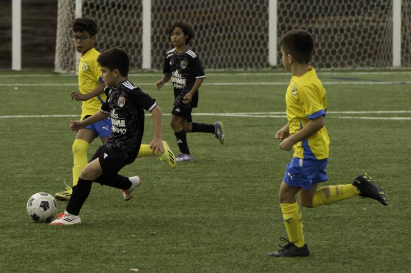 U10 N1 : UNE PREMIÈRE JOURNÉE REMPLIE D’ÉFFORTS ET DE SUCCÈS