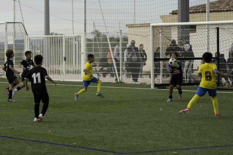 U10 N1 : UNE PREMIÈRE JOURNÉE REMPLIE D’ÉFFORTS ET DE SUCCÈS