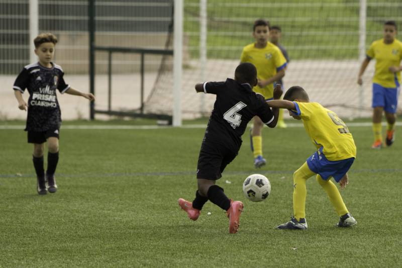 U10 N1 : UNE PREMIÈRE JOURNÉE REMPLIE D’ÉFFORTS ET DE SUCCÈS