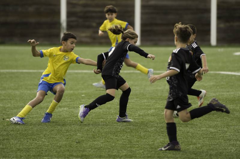U10 N1 : UNE PREMIÈRE JOURNÉE REMPLIE D’ÉFFORTS ET DE SUCCÈS