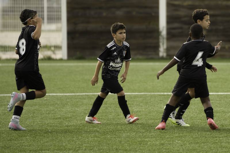 U10 N1 : UNE PREMIÈRE JOURNÉE REMPLIE D’ÉFFORTS ET DE SUCCÈS