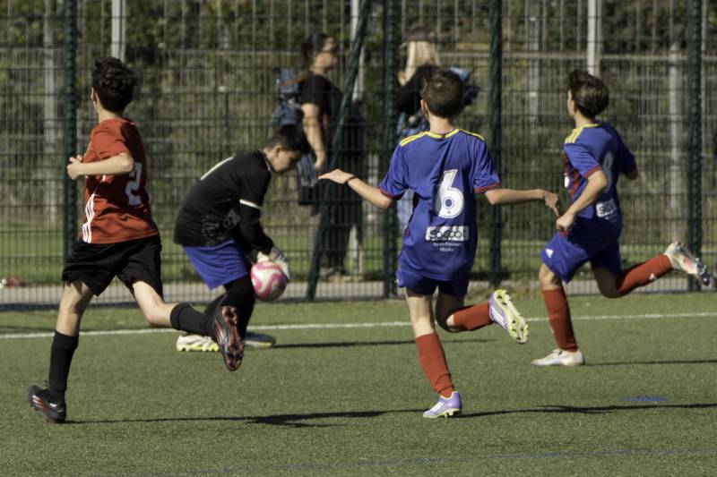 U13 NV2 : UN BON MATCH MALGRÉ LA DÉFAITE FACE À SAINT VICTORET