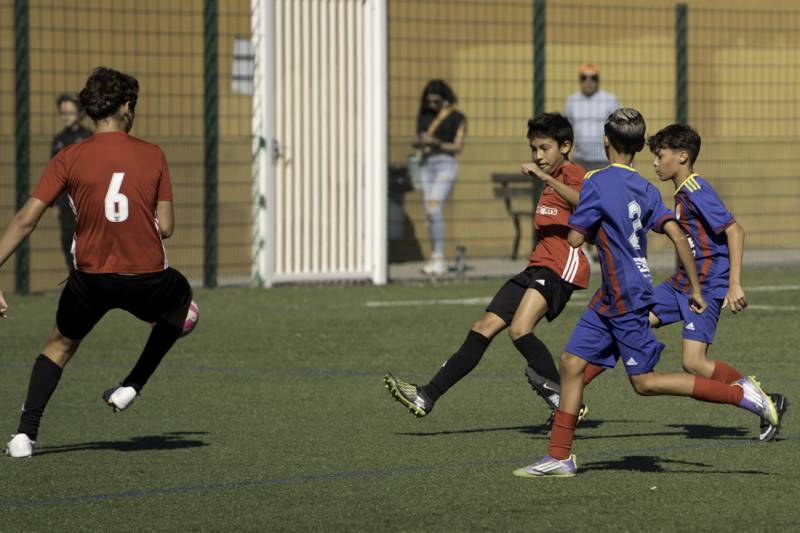 U13 NV2 : UN BON MATCH MALGRÉ LA DÉFAITE FACE À SAINT VICTORET