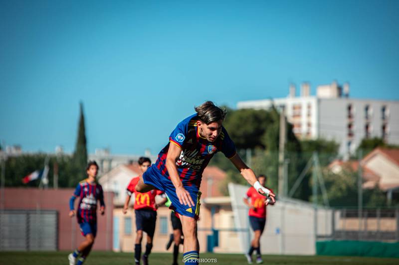 U18 R2 GAMBARDELLA : VICTOIRE AUX TIRS AU BUT CONTRE L’AS ROGNAC