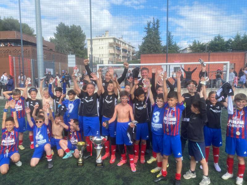 SUCCÈS POUR LES ÉQUIPES U10 AU TOURNOI DE SAINT JULIEN !