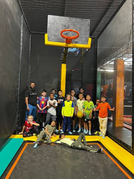 APRÈS-MIDI COHÉSION AU TRAMPOLINE PARK POUR LES U11 CRITÉRIUM !